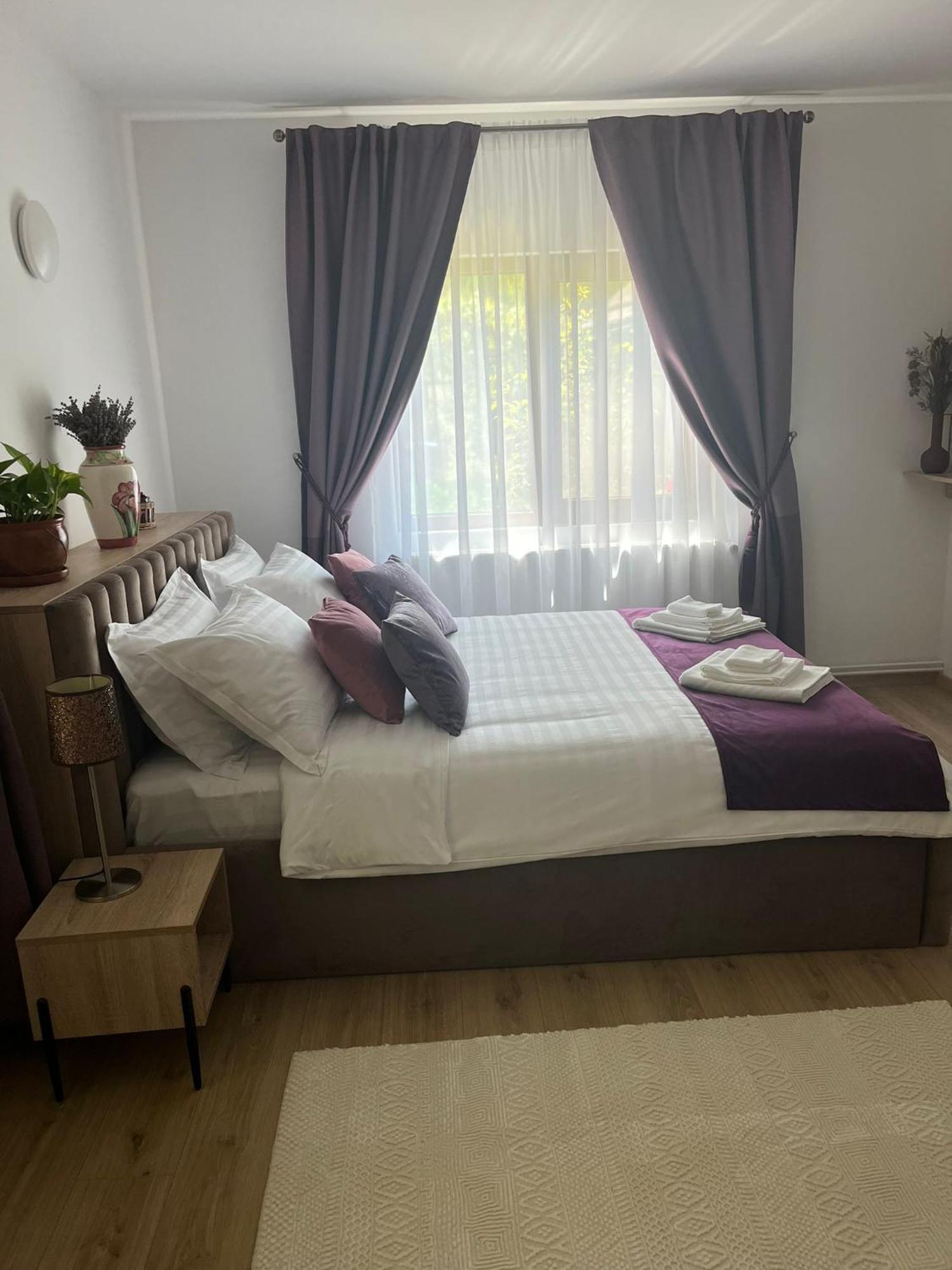 Kilometru108 Otel Leordina Dış mekan fotoğraf